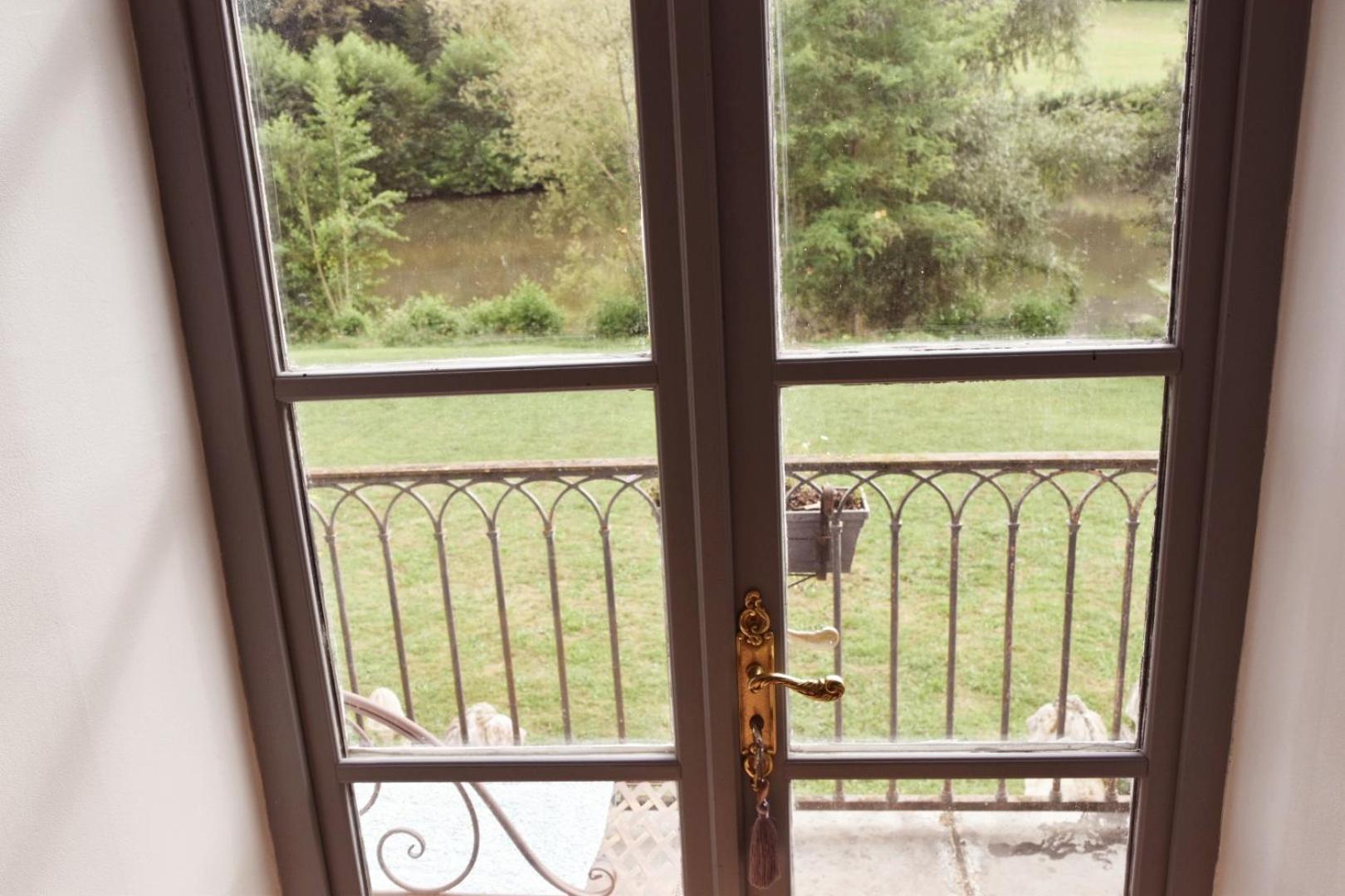 Chateau Roquehort Avec Ev Recharge Point 22Kw Monein Εξωτερικό φωτογραφία